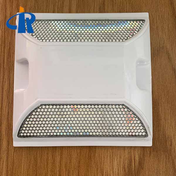 <h3>Half Circle Led Solar Road Stud For Motorway In China-RUICHEN </h3>
